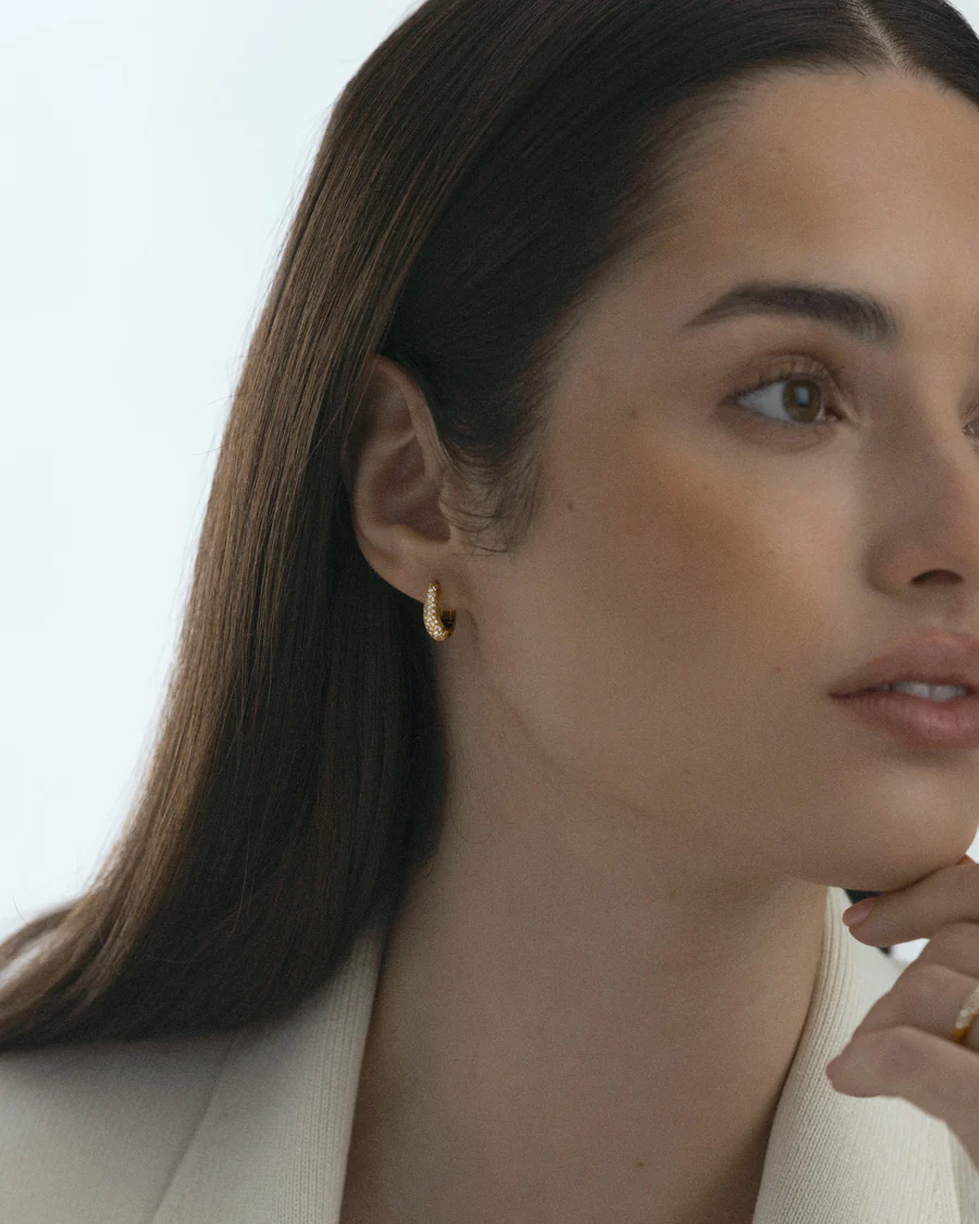 Pavé Precious Small Gullfarget Hoops - Bilde 2